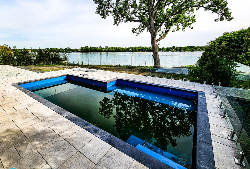 Tempered Glass 12 46 46 - Pool Fence